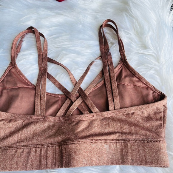 Small JoyLab sports bra with metallic shimmer - pink peach color - Picture 3 of 6